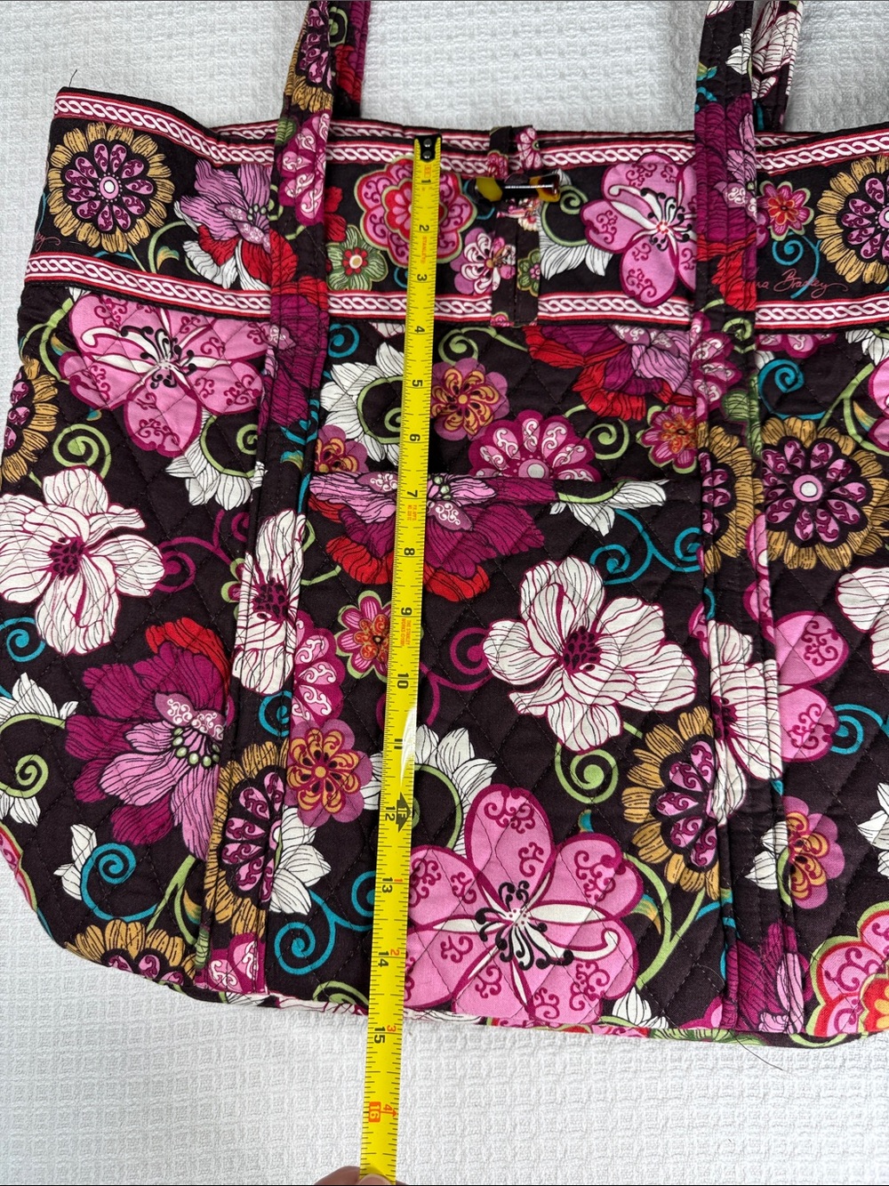 Vera Bradley quilted tote in pink Mod Floral pattern with matching small wallet - Picture 8 of 15